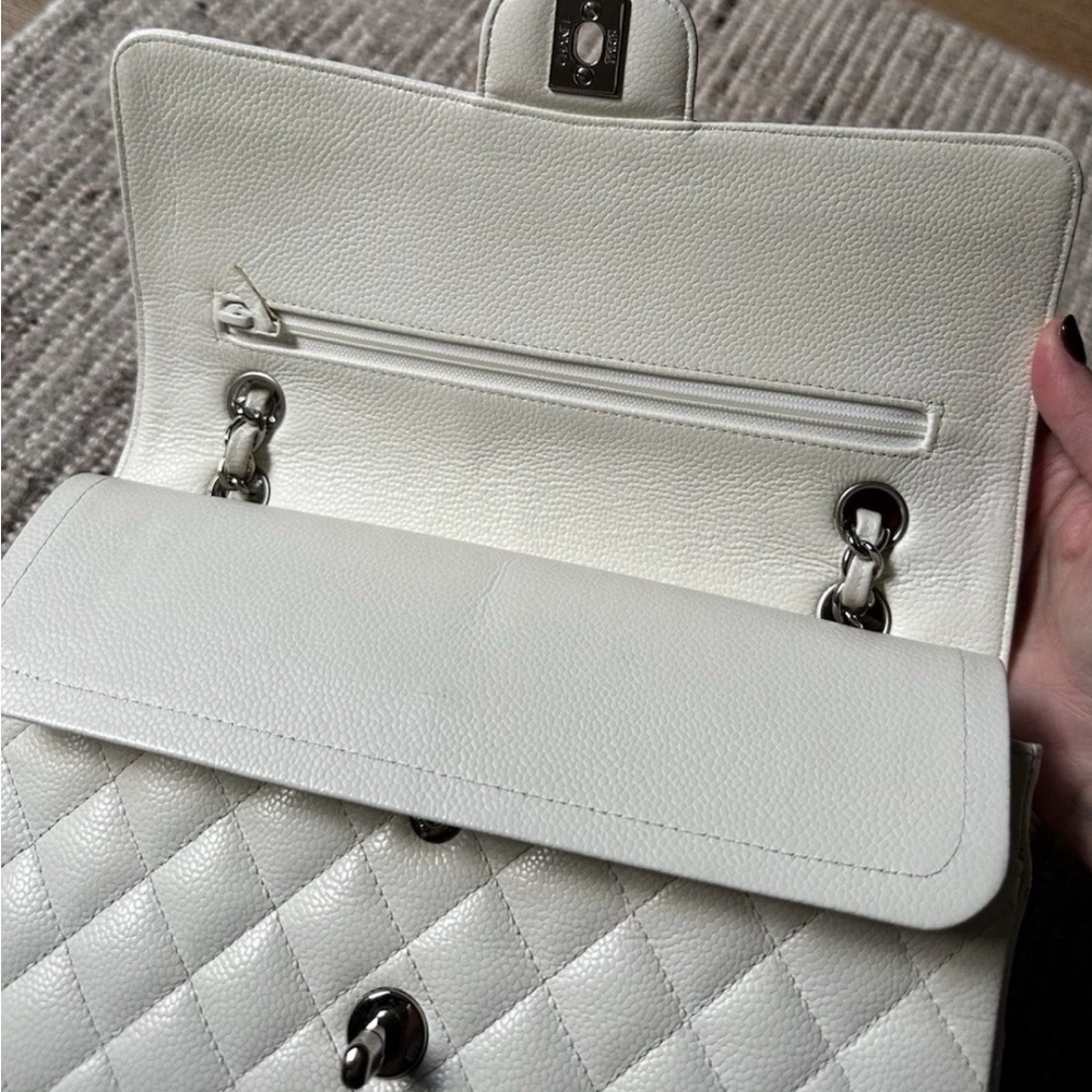 Vintage Medium Chanel Classic flap - Picture 3 of 8